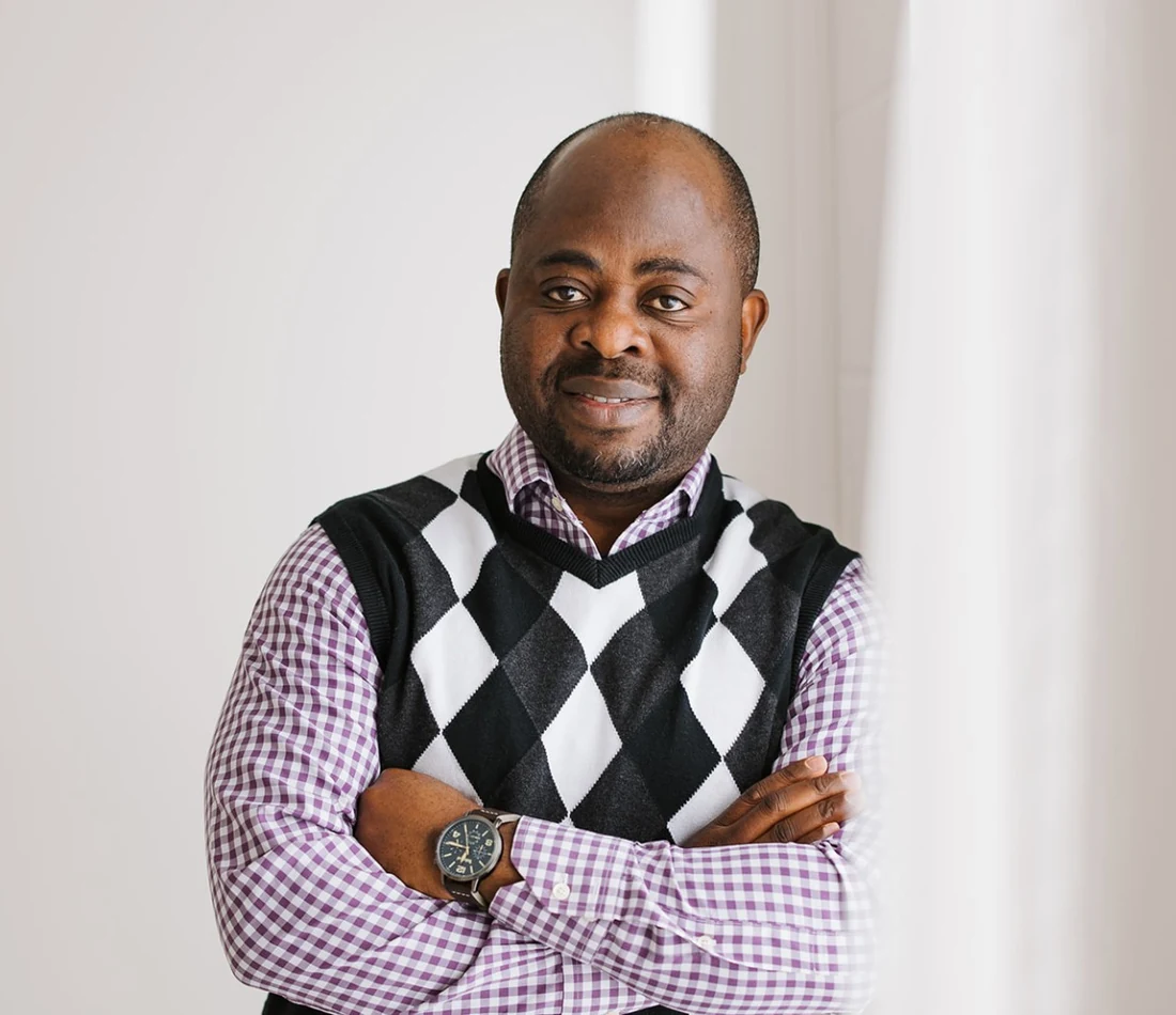 Professional portrait of Sunday Komolafe